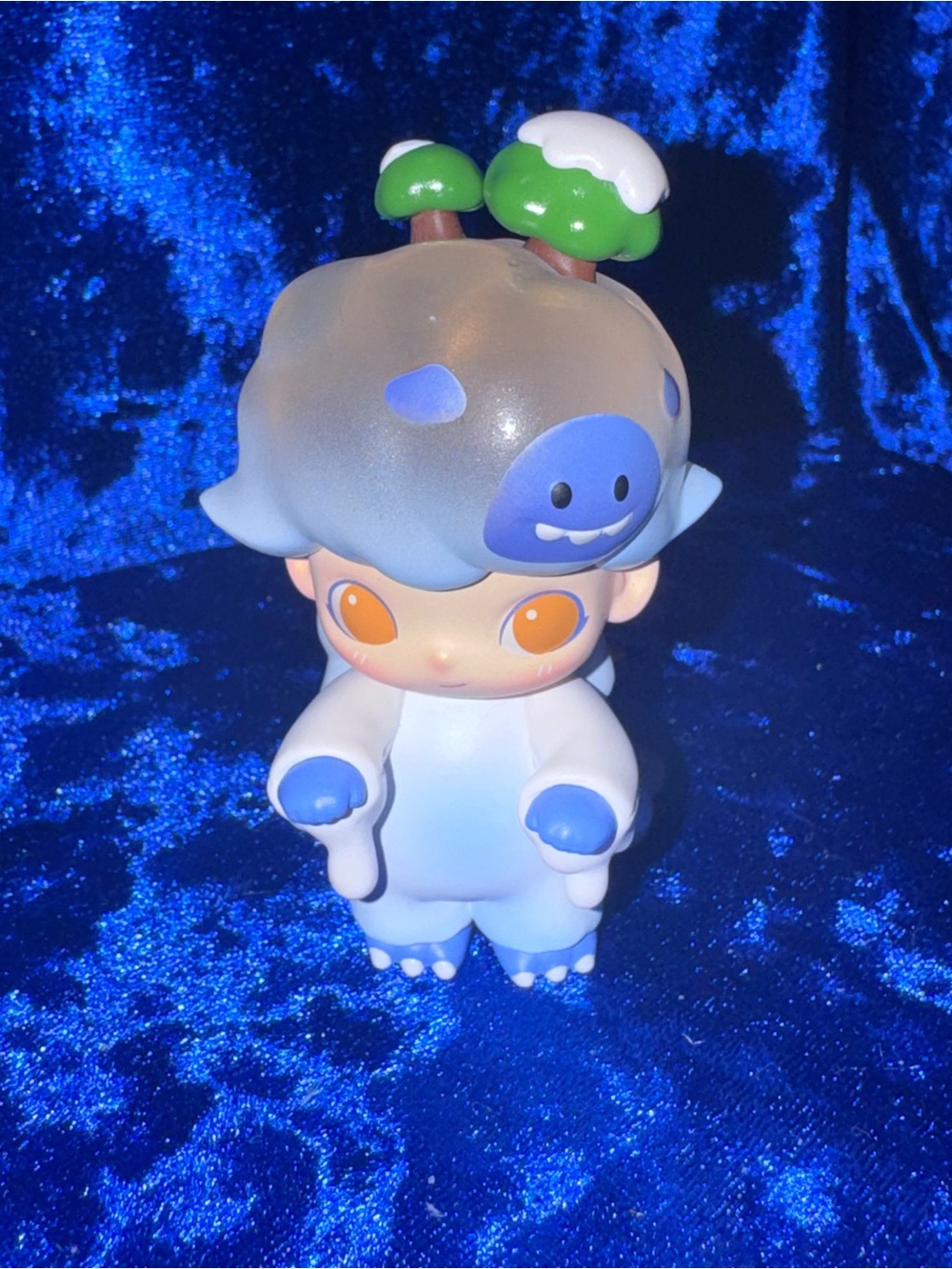 Dimoo - Yeti - Picture 2 of 6